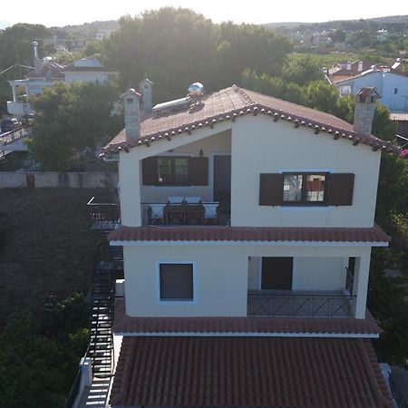 Artemis Penthouse 10 Minute From National Airport Villa Ngoại thất bức ảnh